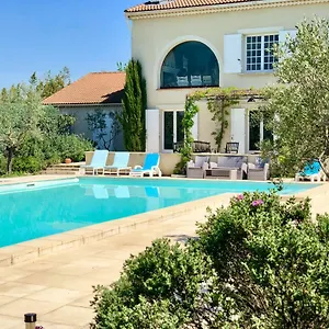 le-clos-des-vergers.fr-provencehotel.com/